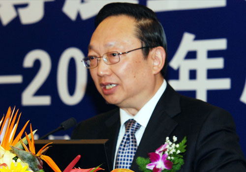 消費(fèi)維權(quán)專家、中消協(xié)原副秘書長(zhǎng)武高漢